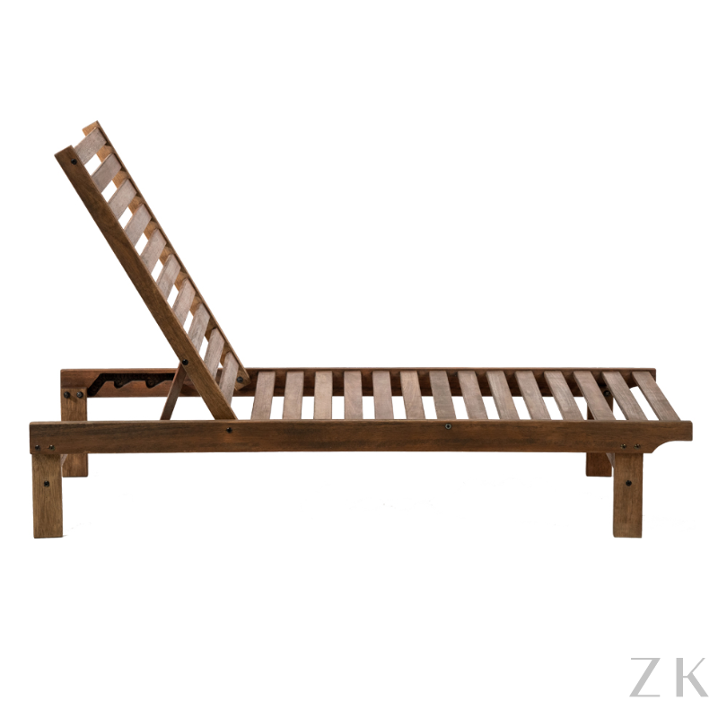 ESPREGUIÇADEIRA EM MADEIRA