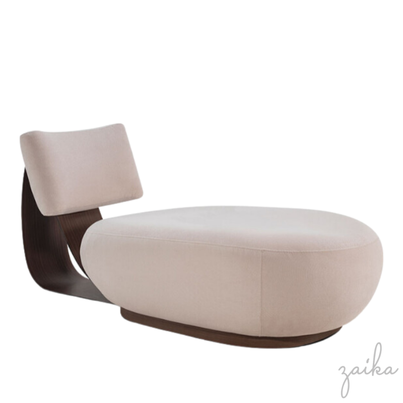 CHAISE